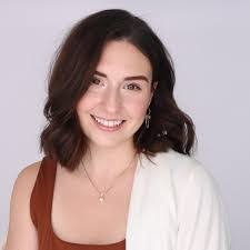 Meghan Porter's Instagram, Twitter & Facebook