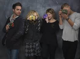 Juno temple kaboom famoso dimensions: Juno Temple Photo 10 Of 74 Pics Wallpaper Photo 333974 Theplace2