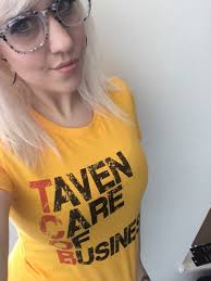 Danielle Matheson's Instagram, Twitter & Facebook