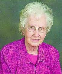 Laura Pless's Instagram, Twitter & Facebook