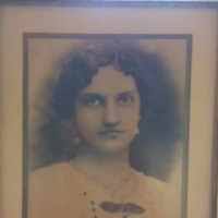 Elisa Busch Becerra (1900–) • FamilySearch