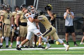 57:40 case western reserve university 1 388 просмотров. Ryan Signorella Football Geneva College Athletics