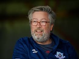 Drogheda United chairman Conor Hoey encouraging his players to link up with  the PFAI and plan for the future