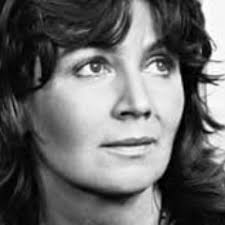 Edna O'Brien (@ednaobrienfan)