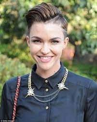 Model Ruby Rose Joined The Cast Of Orange Is The New Black Ruby Rose Hair Ruby Rose Short Hair Styles