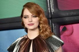 Mia, an aspiring actress, serves lattes to movie stars in between auditions and sebastian, a jazz musician, scrapes by playing cocktail party gigs in dingy. Emma Stone 10 Greatest Movies Of All Time So Far