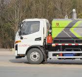 Eco-Friendly JAC 4X2 Liquid Sewage 4cbm and Water Tank 2cbm Industrial  Waste Suction Truck