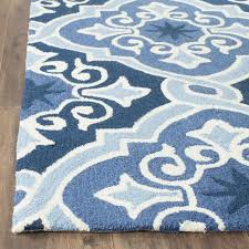 Bath rugs and mats or a wonderful way to accent your bathroom. Navy Bath Rug Rugs Ideas White Chevron Decoratorist 91862