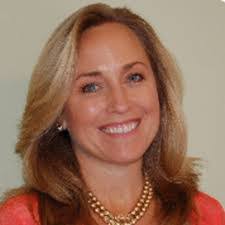 Kelly Marcoux's Instagram, Twitter & Facebook