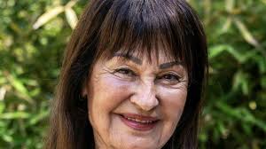 Couples Who Genuinely Enjoy Each Other Into Their 70s Usually Adopt These  Habits, Says Psychology