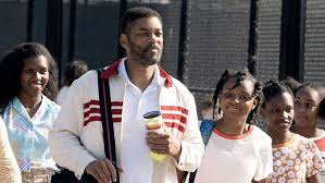King richard basiert auf der wahren geschichte von richard williams (will smith), dem vater der legendären tennisspielerinnen venus (saniyya sidney) und . King Richard Will Smith S Approach To The Williams Family Journey Marca