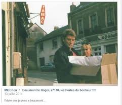 Pres De Beaumont Le Roger Patrick Pleure Son Idole Johnny Hallyday Il Vit Avec Moi L Eveil Normand