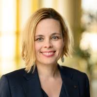 8 "Dora Bauer" profiles