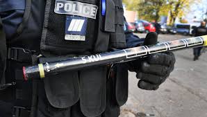 Maybe you would like to learn more about one of these? Seine Saint Denis A Noisy Le Sec Le Maire Et Ses Adjoints Vises Par Des Tirs De Mortiers