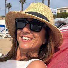 Sandra FALZONE, 51 ans (AIX-EN-PROVENCE, CROIX)