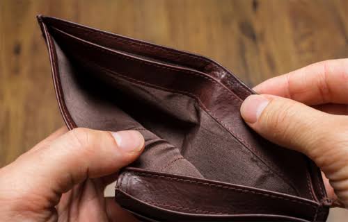 Vì sao dùng phần mềm quản lý chi tiêu nhưng vẫn cháy túi?
