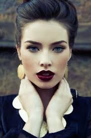 Rich colors can show off your green eyes while giving you the right amount of an unusual combination, but subtle enough to not clash with each other. Pale Skin Dark Hair Blue Eyes Makeup Makeup Pinterest Blue New Years Eve Makeup Beautiful Makeup Makeup Inspiration