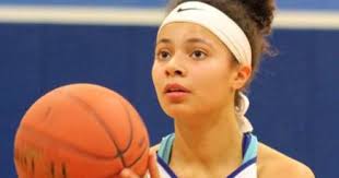 GIRLS BASKETBALL: Crego, Woody, Savage are area Players of the Year