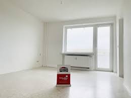 Unsere wohnungen in rostock befinden sich beispielsweise in der bützower straße oder am blockmacherring. Wohnung Mieten Rostock Mietwohnungen á… Wohnungsmarkt24 De