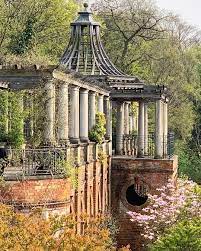 A Beautiful View From Hampstead Pergola Hill Gardens I Spent My Entire Afternoon Walking A Beautiful View From Garden On A Hill Beautiful Views Hampstead