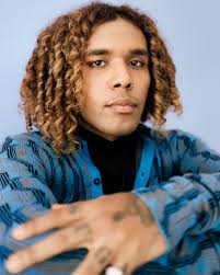 Kyle Dion's Instagram, Twitter & Facebook