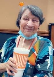 Arlene Pierce's Instagram, Twitter & Facebook