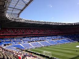 Le centre de formation de l'olympique lyonnais est un centre de formation de joueur de football appartenant au club français de l'olympique lyonnais évoluant en ligue 1. Olympique Lyonnais Wikipedia