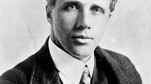 The road not taken analysis. Analysis Of Poem The Road Not Taken By Robert Frost Owlcation