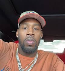 Me VS Me 🕴🏾🖤♾️🤞🏾