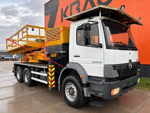 Mercedes Benz 2654S-2004 Cab & Chassis Truck