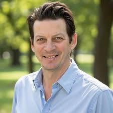 The Art of the Pivot: How DailyLook's Brian Ree Recognized When It Was Time  to Make a Change