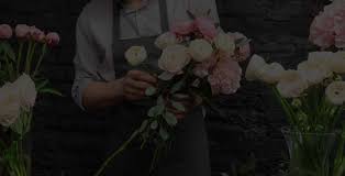 Wisconsin rapids floral & gifts delivers flowers and gifts to the wisconsin rapids, wi area. Grand Rapids Mi Florist Daylily Floral