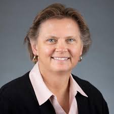 Laura Behling's Instagram, Twitter & Facebook