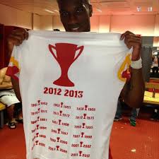 Epingle Sur Didier Drogba