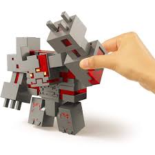 Die neuesten tweets von minecraft dungeons (@dungeonsgame). Minecraft Dungeons Fans Can Battle It Out In The Real World With Ultimate Boss Mob The Redstone Monstrosity Massive Shopee Malaysia