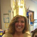 Lorraine Schoen's Instagram, Twitter & Facebook