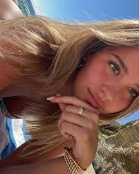 Courtney Kemmerer's Instagram, Twitter & Facebook