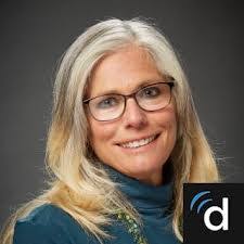 Kristin Maurer's Instagram, Twitter & Facebook