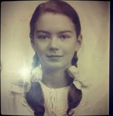 Grandma didn't waste a lot of time thinking about it...she was a woman of  action 👶👶