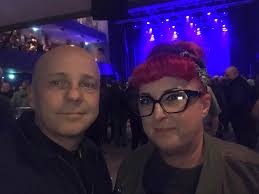 So good to see Huw and the band. X