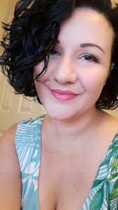 How to cut CURTAIN BANGS!!*Amazingly Simple*