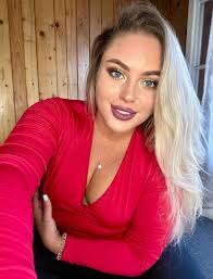 🗣This User Sent You A Private Message!📩 Tap Profile To Follow And Open  Message Request ❤️ I sent you a request and you didn't accept. At least  leave a 🩷