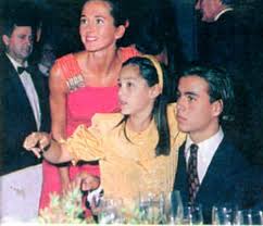 Colombia + 20, paz, reconciliación y justicia transicional. Enrique Iglesias Updates On Twitter Enriqueiglesias With Tamara Falco And Miranda Rijnsburger At Chabeli S Wedding In 1993 Enriqueiglesias Enrique Iglesias Https T Co Quventnegu