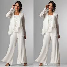 Modest White Chiffon Lace Mother Of Bride Pant Suits Dresses 2016 Cheap Long Sleeves Plus Size Cheap Evening Dresses Wedding Pantsuit Evening Dresses Plus Size