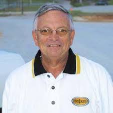 Damien Gary's Instagram, Twitter & Facebook