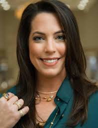 Rochester Woman Online's 2024 Holiday Edition by Rochester Woman Online 