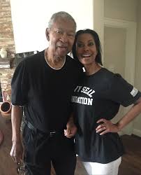 Harris Faulkner | Happy Birthday to my hero, my Dad, Ret. Lt Col Bobby  Harris! 83 years young today on this fabulous June 14th. Thanks Dad for  your love and... | Instagram