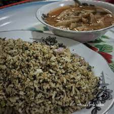 Daun ulam2an yang anda minati daun gajus putat mengkudu kunyit kaduk selom kesum dll anggaran setiap helaian. Aniza Little Kitchen Nasi Ulam Kedah