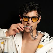 Modelo : @andrepay88 Agencia @blinkmodelm