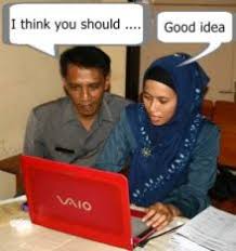 Karena pada kesempatan kali ini, admin anekacontoh.com akan mengulas secara lengkap tentang dialog suggestion disertai dengan. Asking For Giving And Responding To Advice And Suggestions Mister Guru